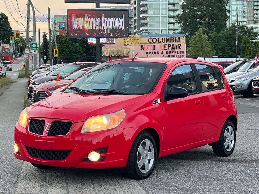 Pontiac G3