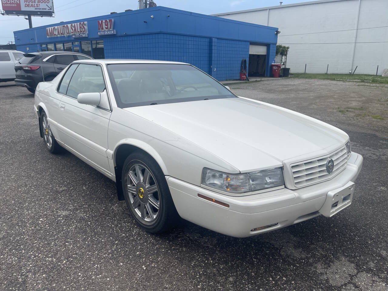 2002 CADILLAC Eldorado