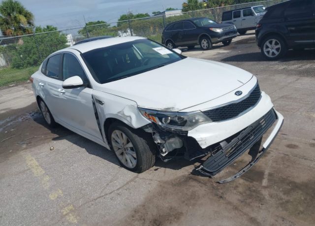 2017 KIA Optima