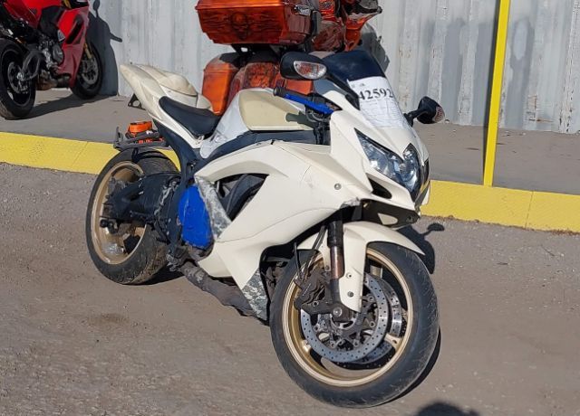 Suzuki GSX-R750