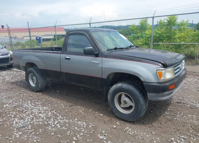 Toyota T100