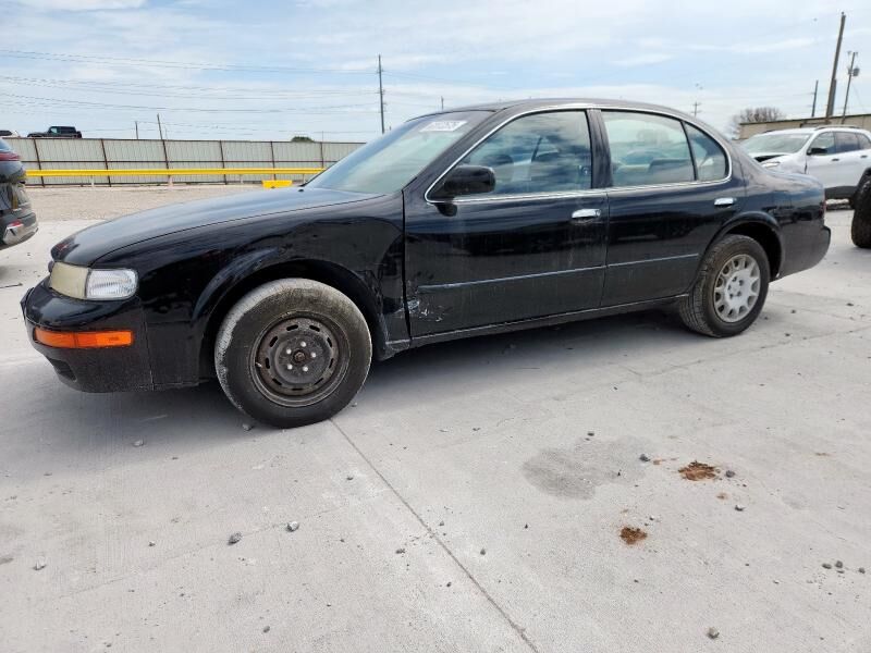 Nissan Maxima
