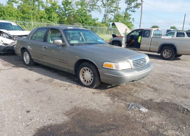 Ford Crown Victoria