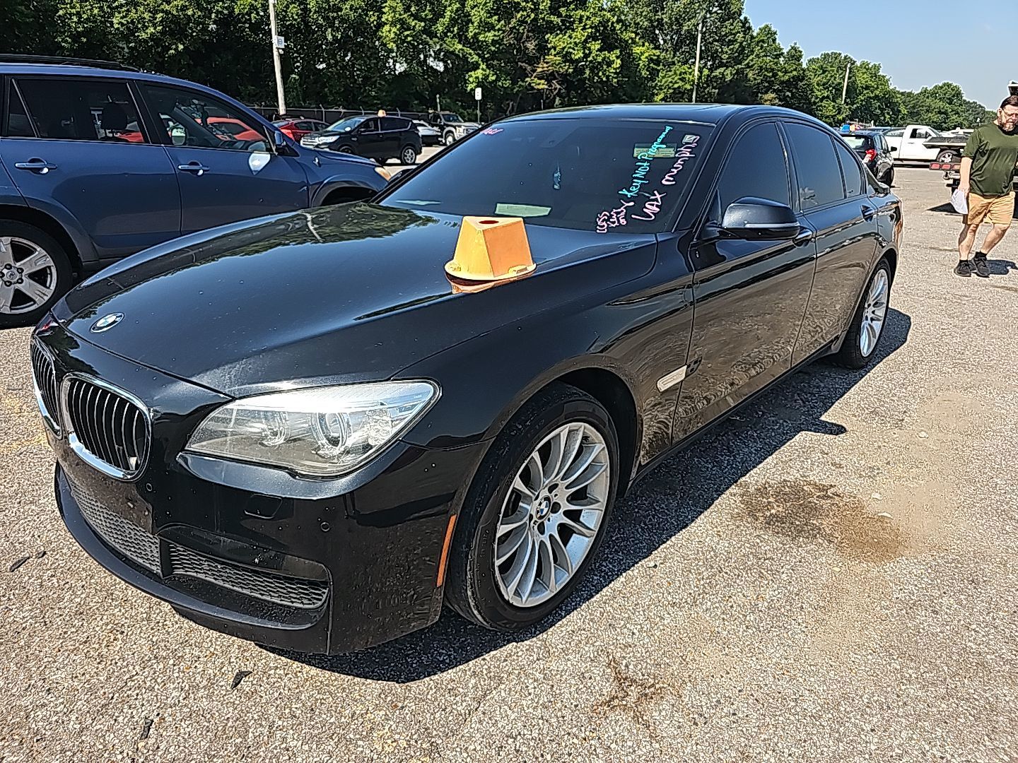 BMW 740i