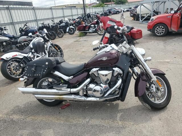 Suzuki VLR1800/VLR1800T
