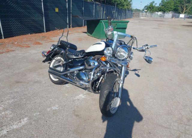 Suzuki VL800