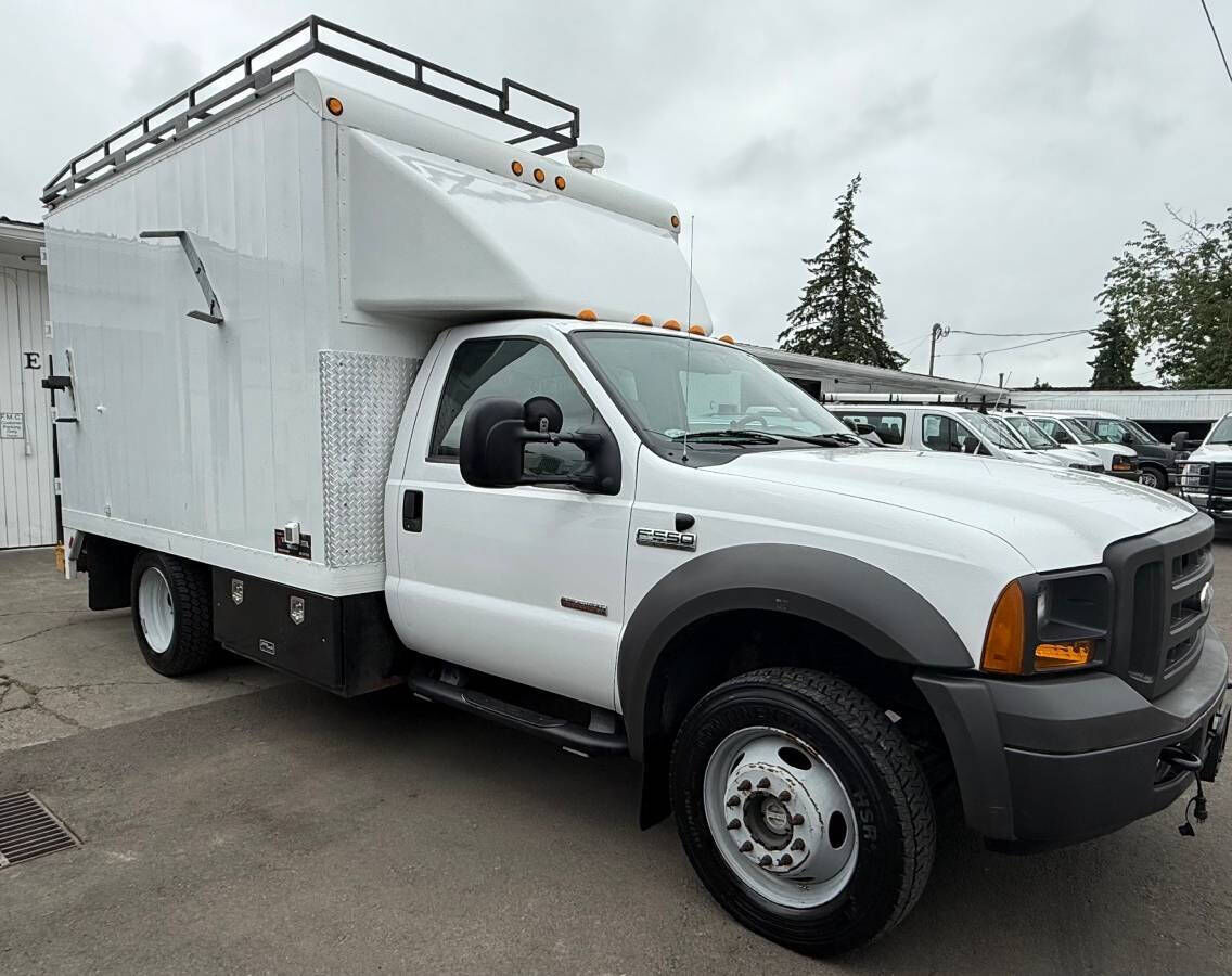 Ford F-550