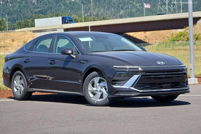 2025 HYUNDAI Sonata