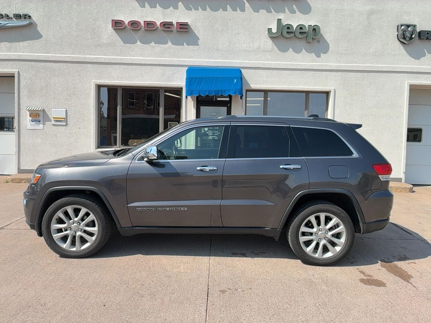 2017 JEEP Grand Cherokee