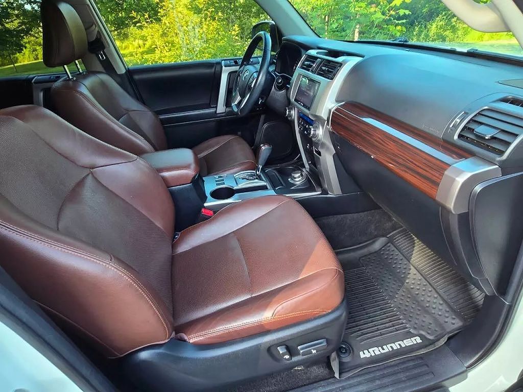 2018 TOYOTA 4-Runner