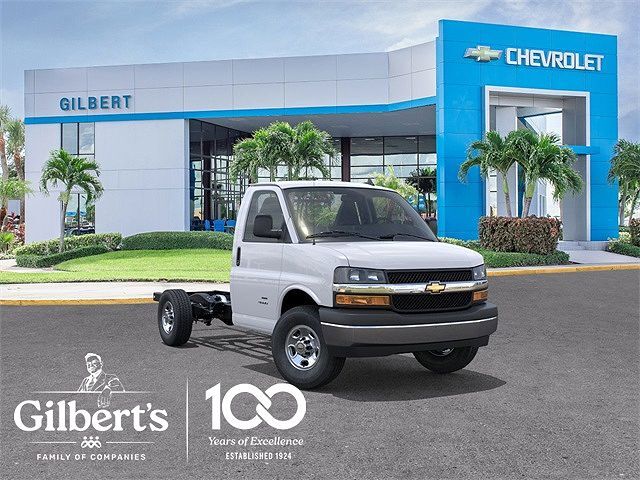 2025 CHEVROLET Express