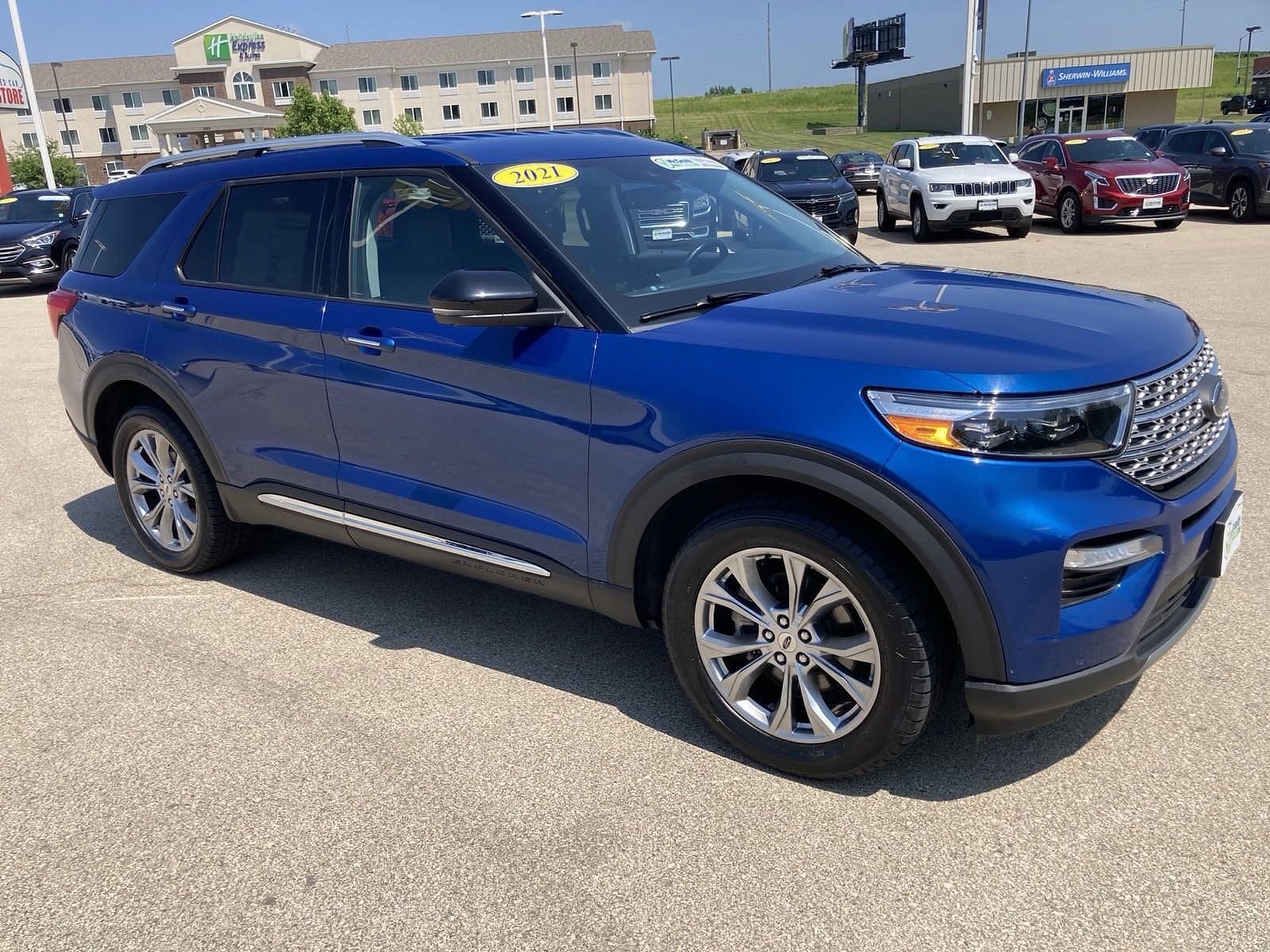 2021 FORD Explorer