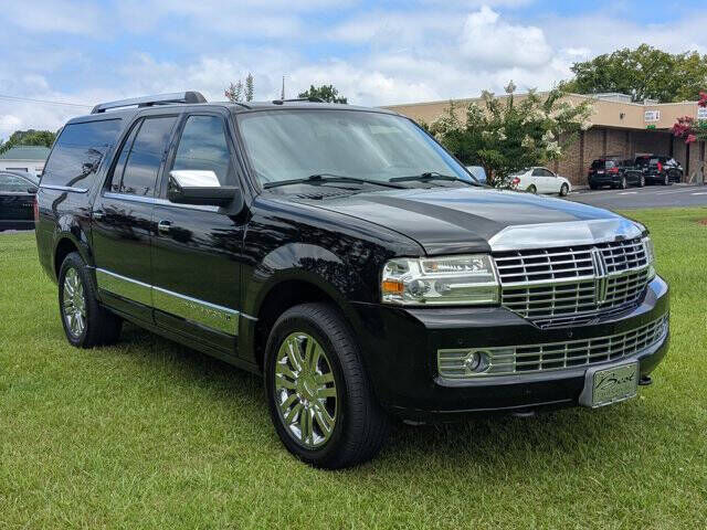 Lincoln Navigator
