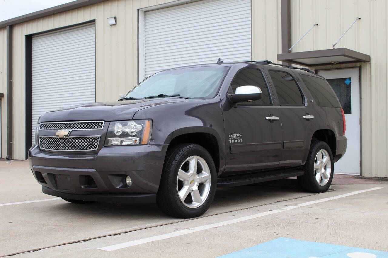 2011 CHEVROLET Tahoe