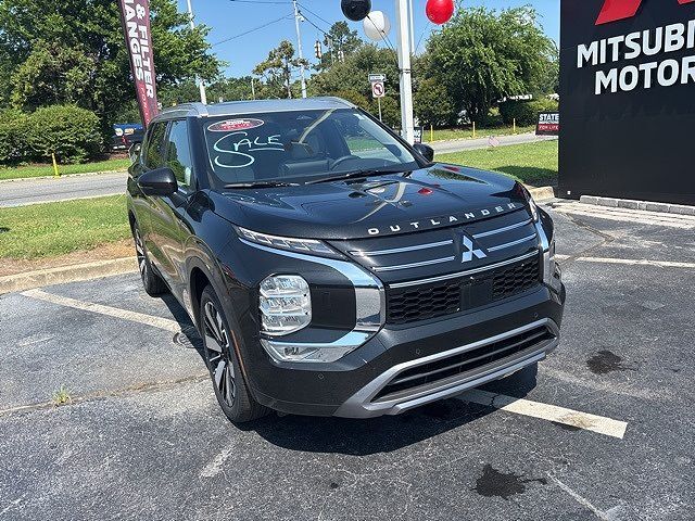 2025 MITSUBISHI Outlander