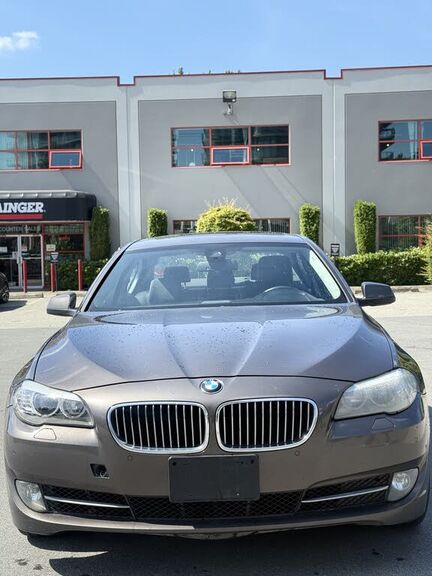 BMW 528xi