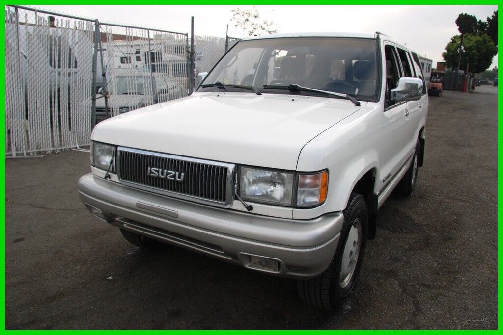 Isuzu Trooper