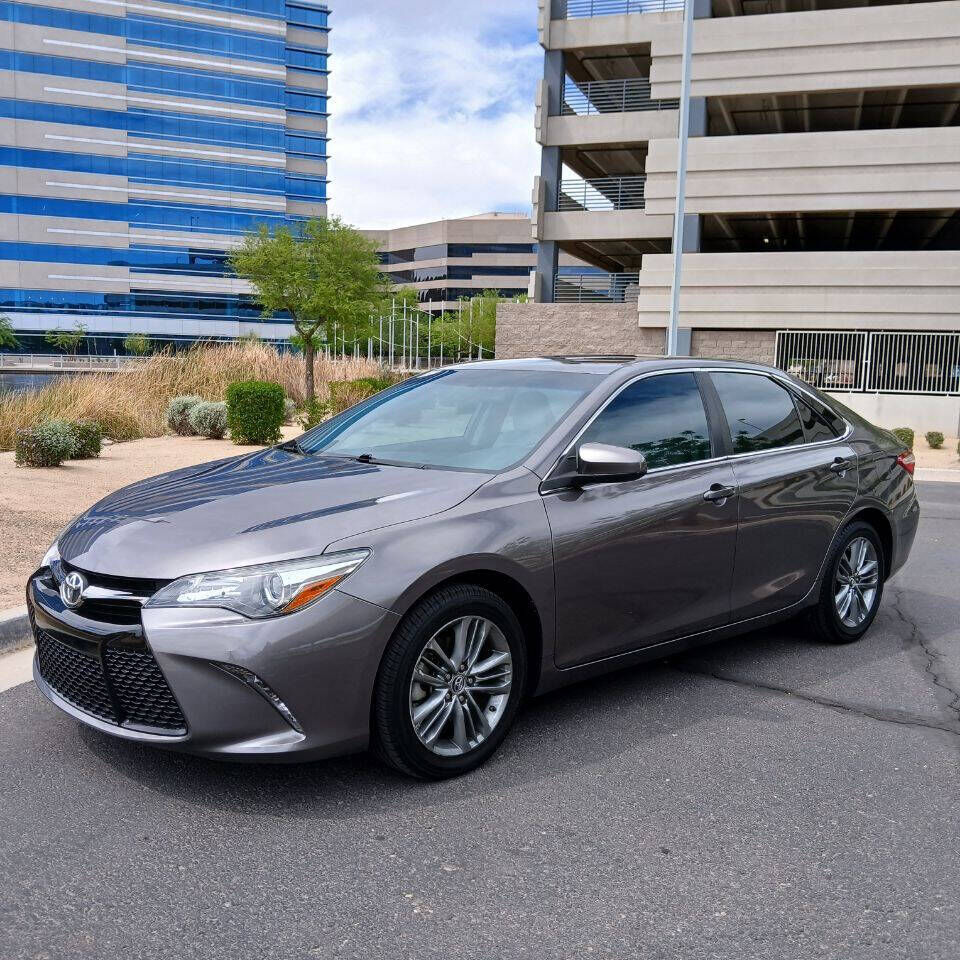 2015 TOYOTA Camry