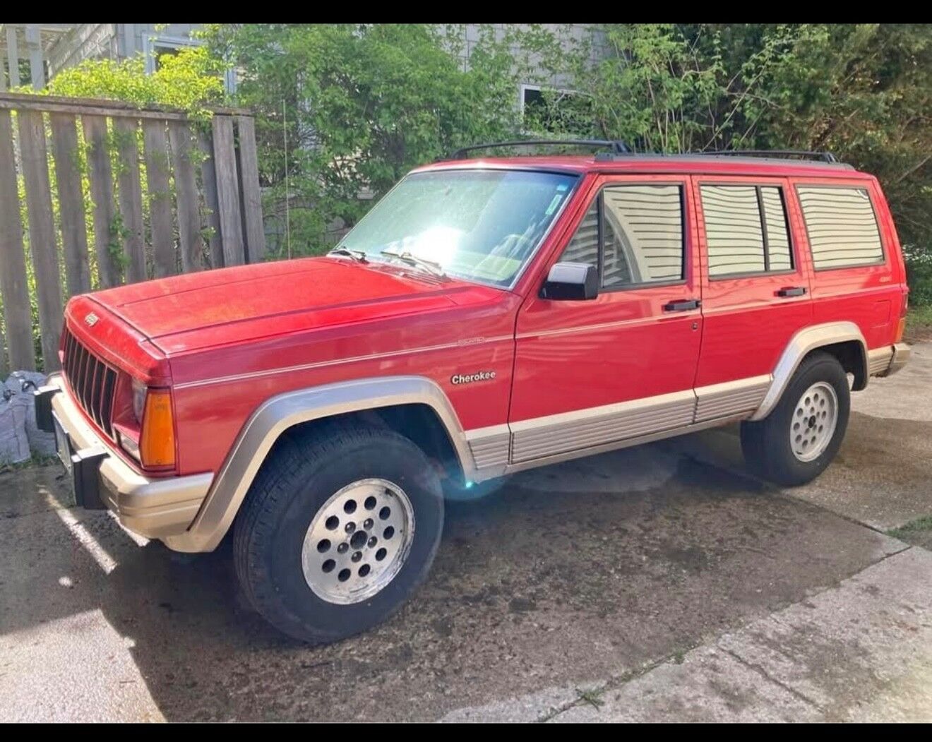Jeep Cherokee