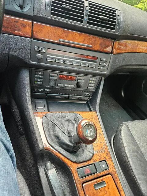 BMW 525i