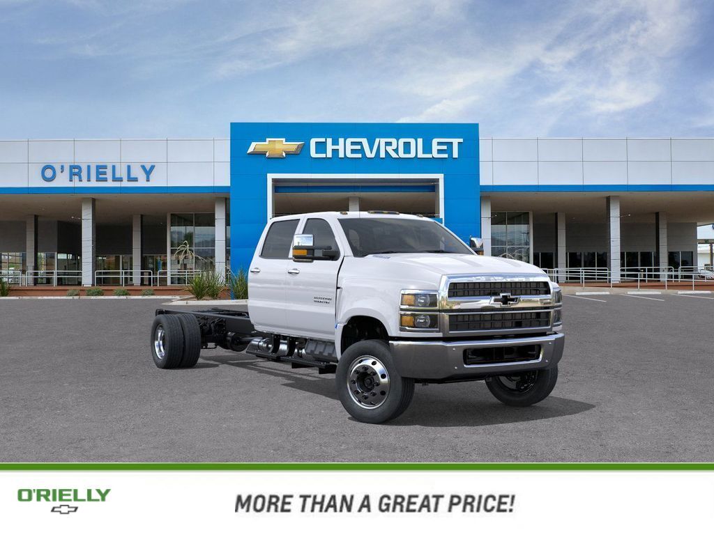 2025 GMC Silverado Medium Duty