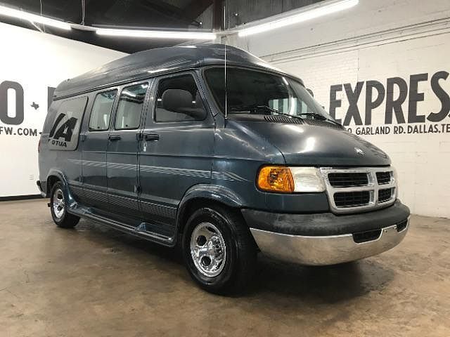 Dodge Ram Van