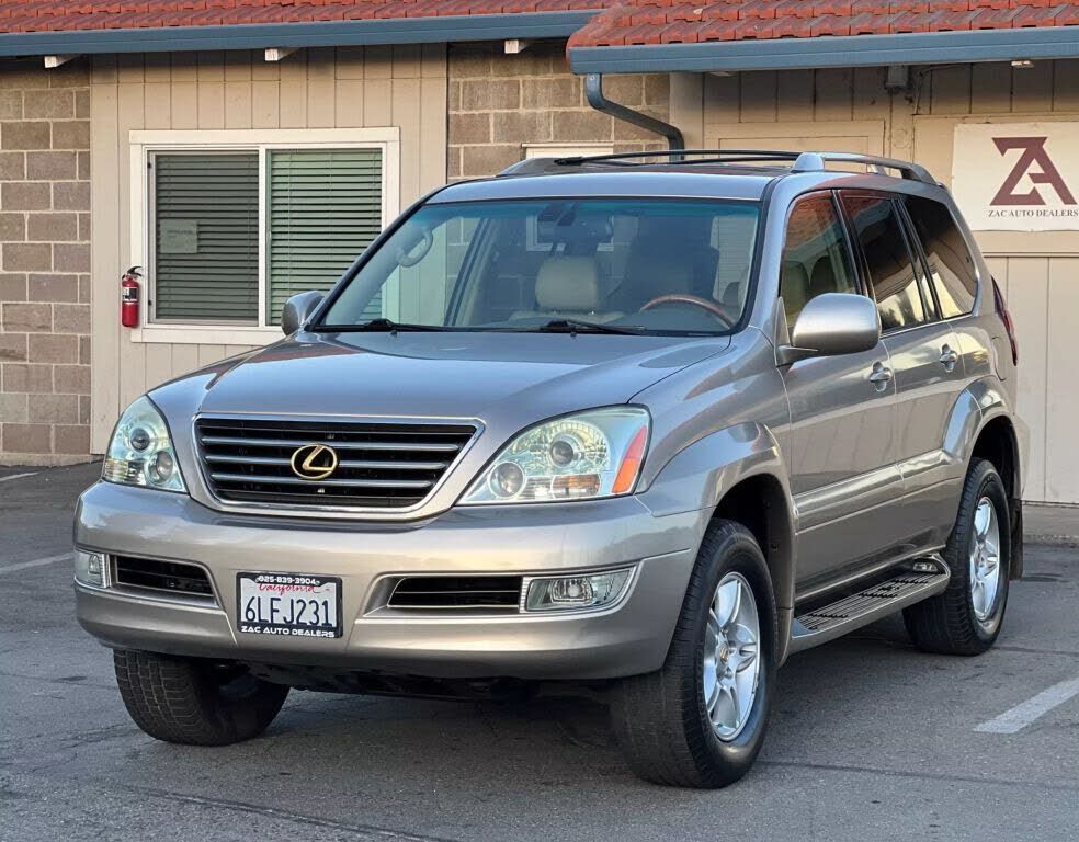 LEXUS
