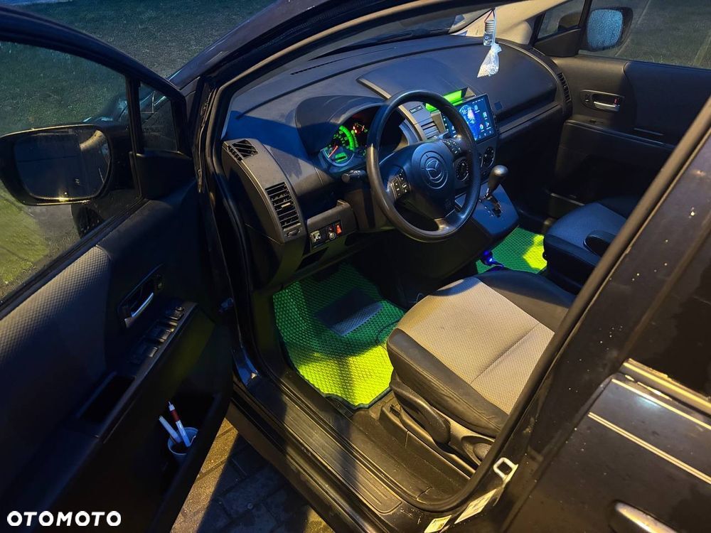 Mazda Mazda5