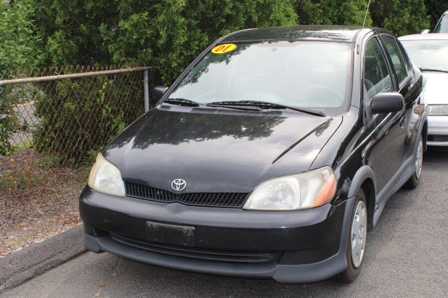Toyota Echo
