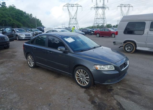 Volvo S40