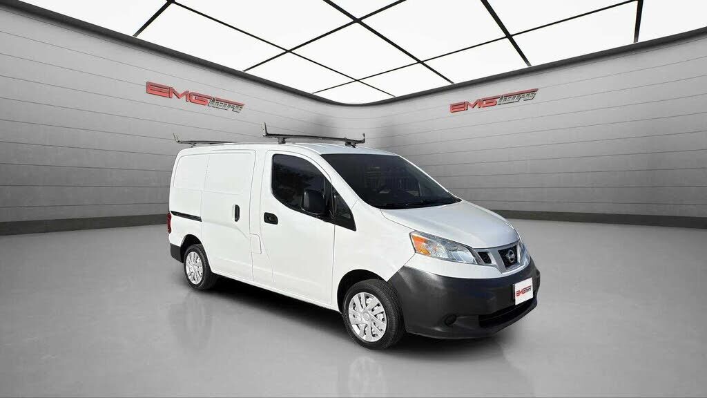 Nissan NV200