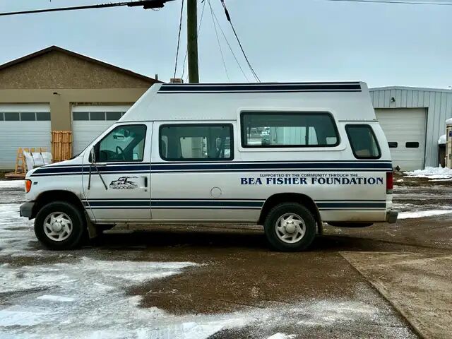 Ford E-350