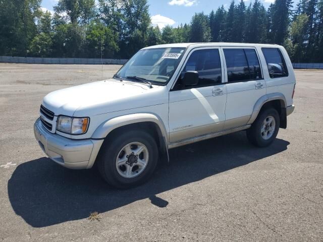 Isuzu Trooper