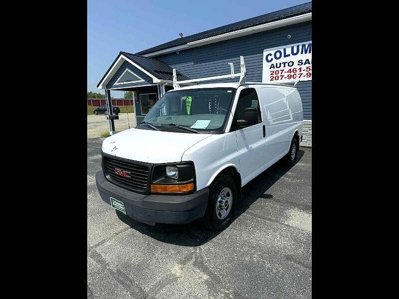 GMC Savana