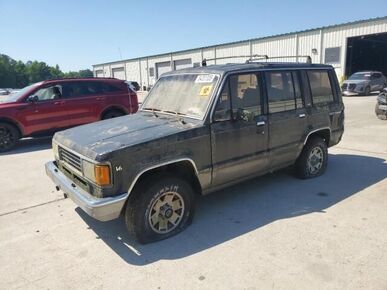 1990 ISUZU Trooper - License Plate