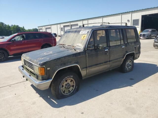 Isuzu Trooper