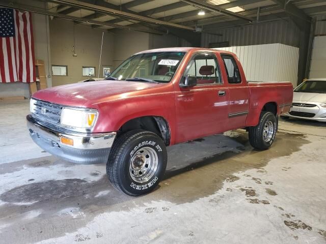 Toyota T100