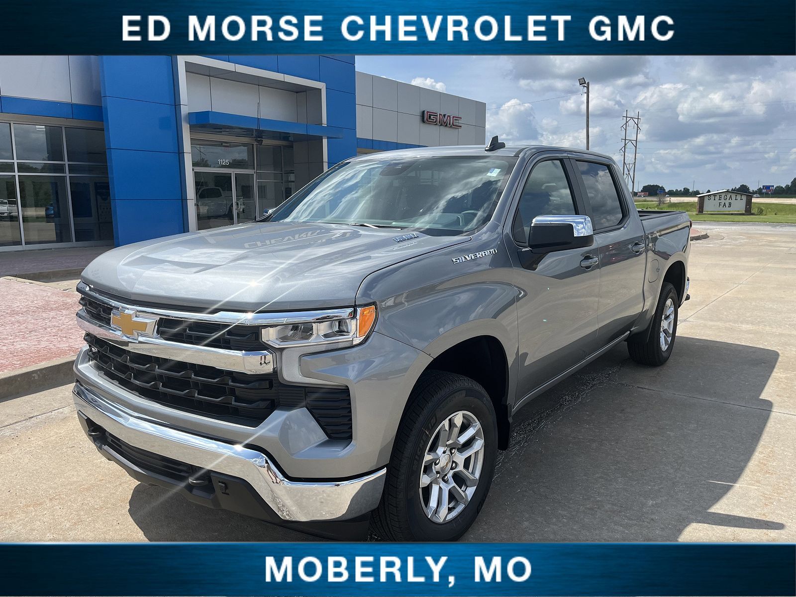 2025 CHEVROLET Silverado