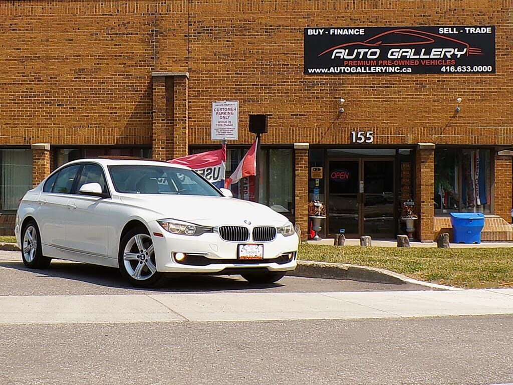 BMW 320i