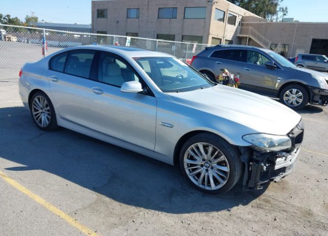 BMW 550i