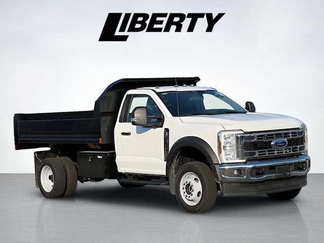 2025 FORD F-550