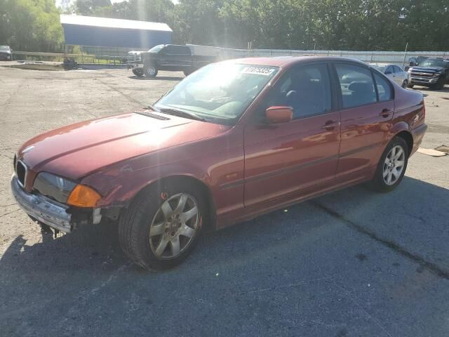 BMW 323i
