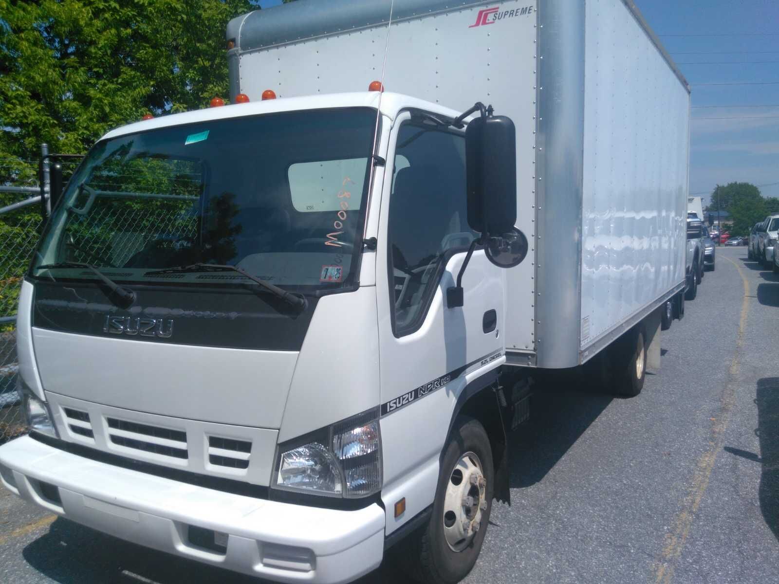 Isuzu NPR