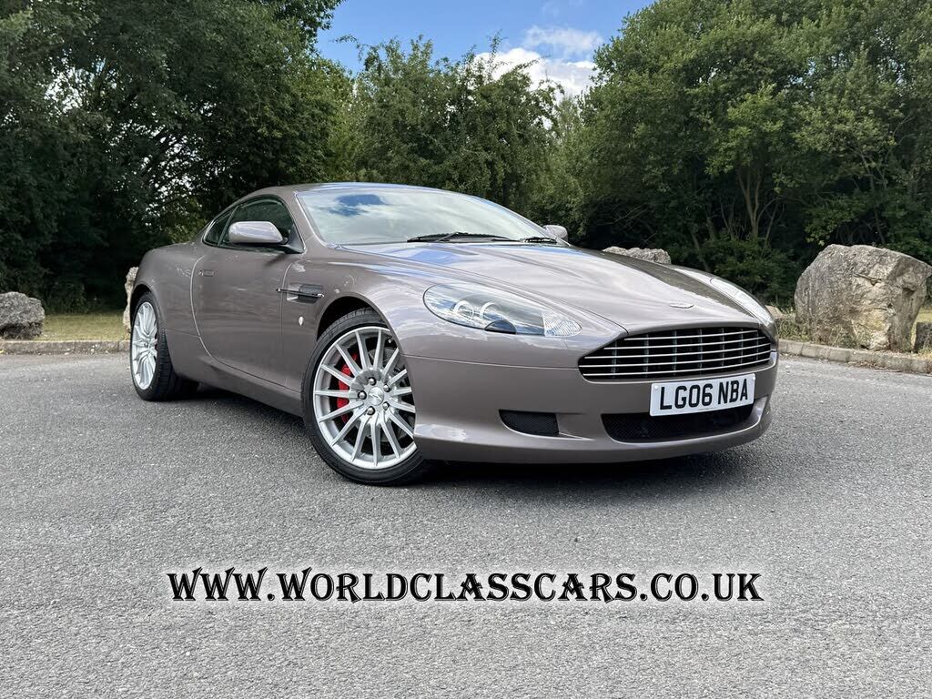 Aston Martin DB9