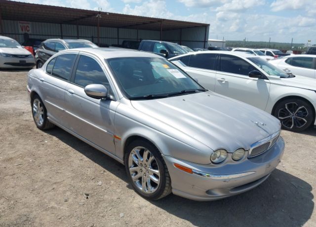 Jaguar X-Type