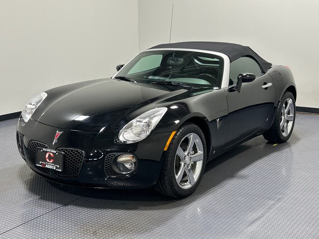 Pontiac Solstice