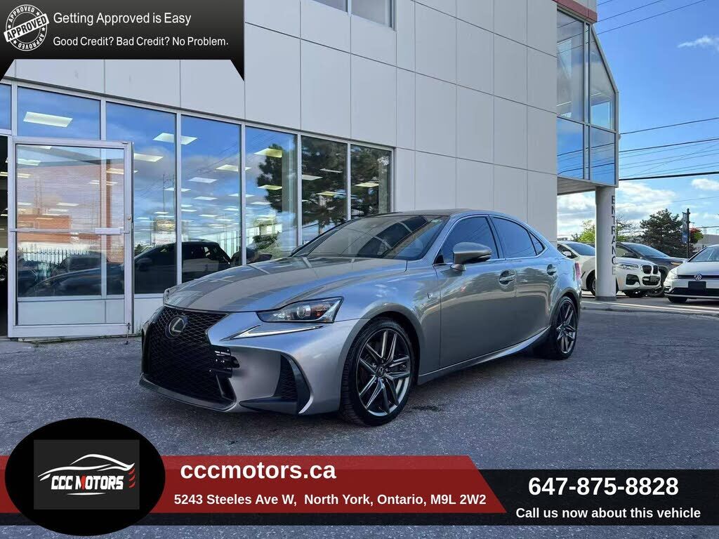 Lexus IS