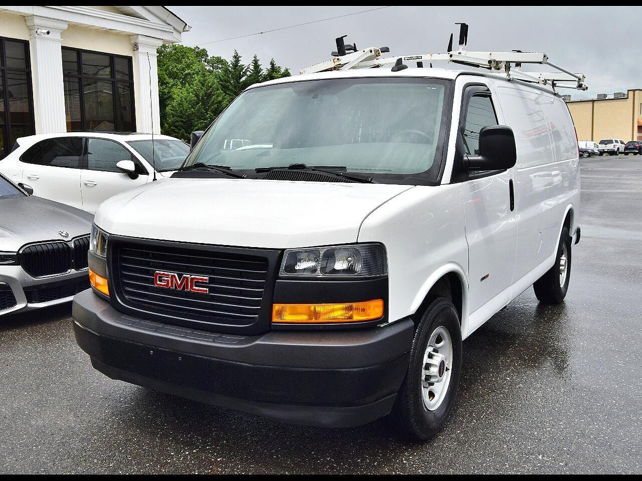 2019 GMC Savana