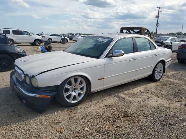 Jaguar Vanden Plas