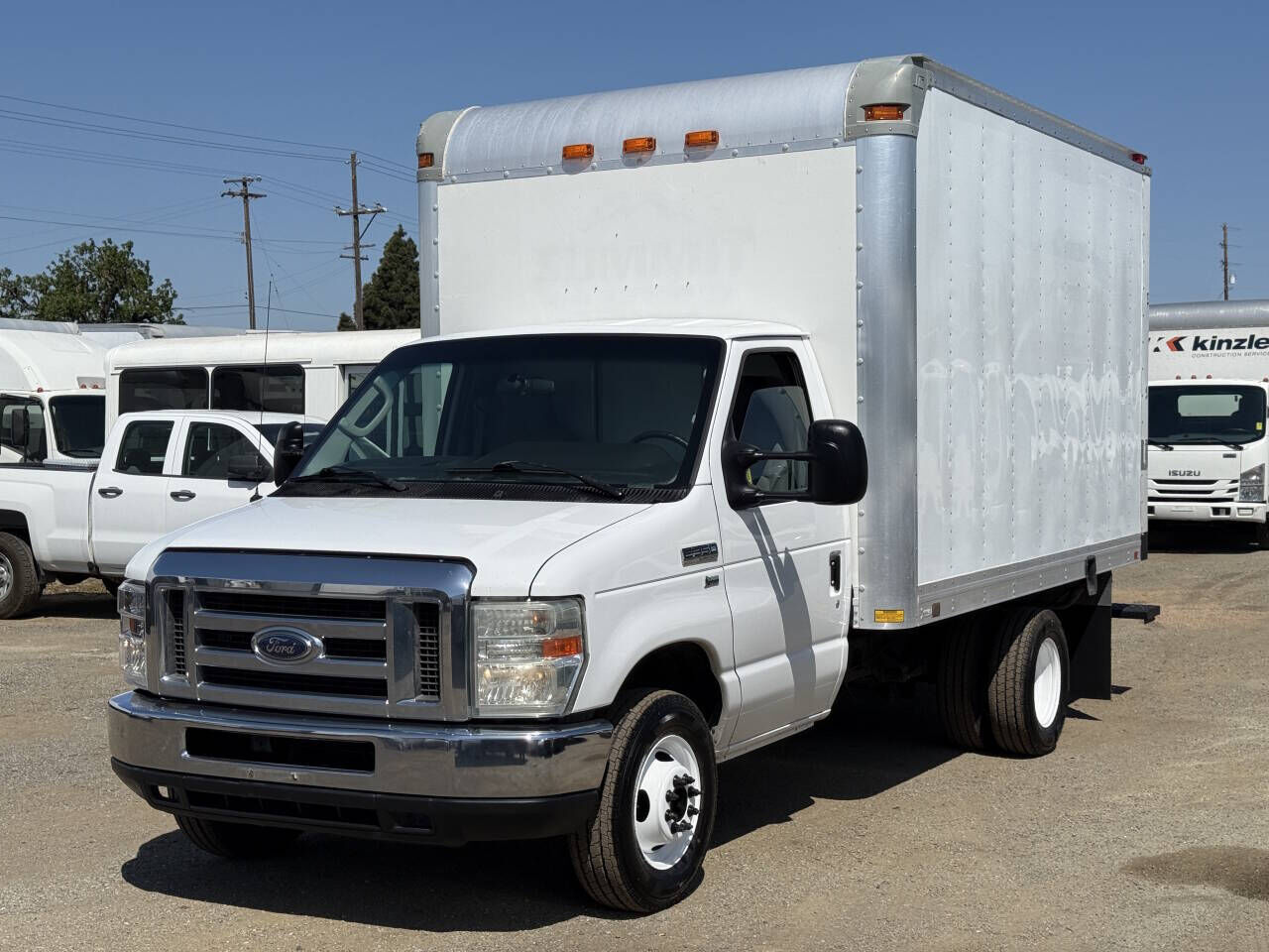 2012 FORD E-350